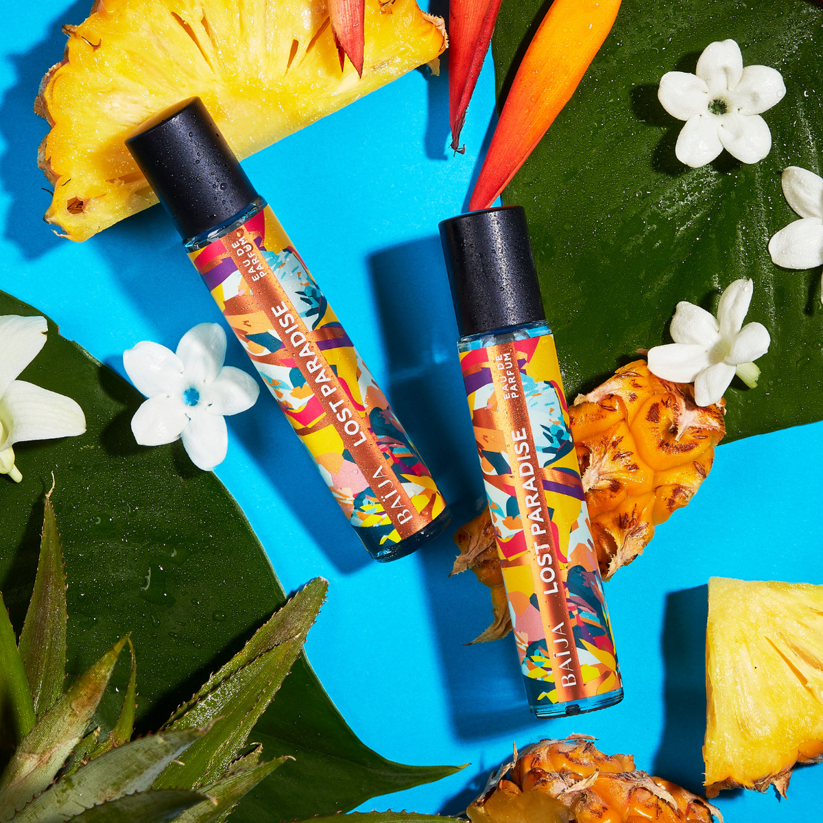 Reprenant les fragrances iconiques de la marque en un format à la fois pratique et élégant, découvrez notre Eau de Parfum Lost Paradise 15ml. Élaborée par un Maître Parfumeur, elle sera votre nouveau geste beauté qui ne vous quittera plus. Note de tête | Ananas Note de coeur | Fleurs Blanches Note de fond | Tonka Son plus ? Succombez à son irrésistible fragrance et son format nomade.