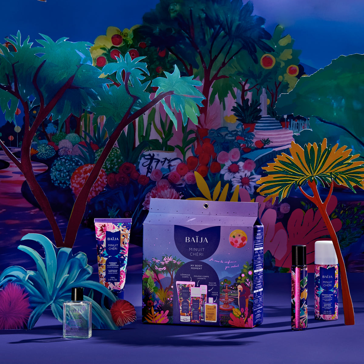 Coffret My Body Moment minuit chéri contenant: une huile corps, une mini mousse de douche, une eau de parfum et un mini gommage. 