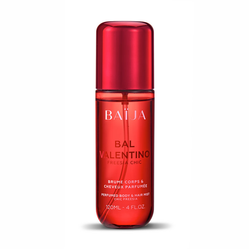Packshot de la brume Baïja Bal Valentino, flacon rouge transparent avec capot rouge métallisé, 120 ml.