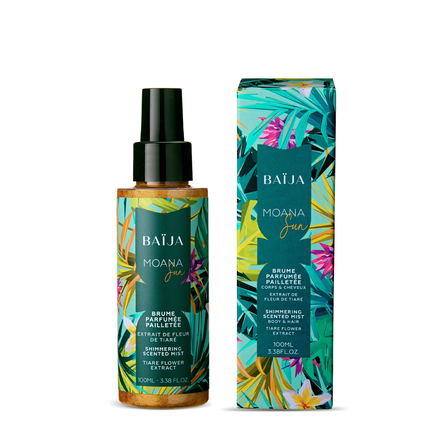 Packshot sur fond blanc : le flacon spray et la boîte sont présentés debout, côte à côte, bien centrés. Le flacon laisse voir un liquide doré pailleté au fond. Éclairage homogène, peu d’ombres, rendu “détourage e-commerce”.
