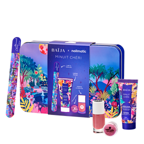 Coffret nail glitter party minuit chéri contenant: une lime à ongles, une crème mains, un vernis rose et des paillettes roses.
