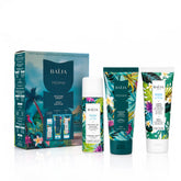 Pack routine corps Baïja Moana comprenant mousse de douche, gommage corps et crème nourrissante à la fleur de tiaré sur fond épuré
