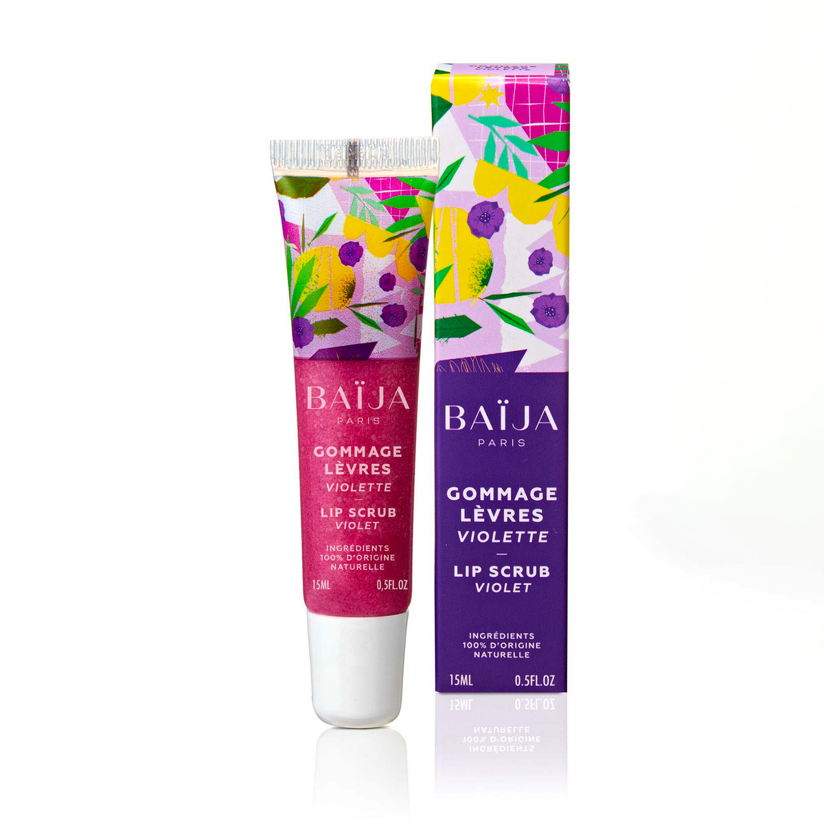 Gommage pour les lèvres à la violette de Baïja, composé d'ingrédients 100 % d'origine naturelle. Présenté dans un tube rose framboise de 15 ml avec bouchon blanc, accompagné de son étui violet profond. Le packaging est orné de fleurs violettes et de motifs végétaux colorés dans des tons jaunes, roses et verts.