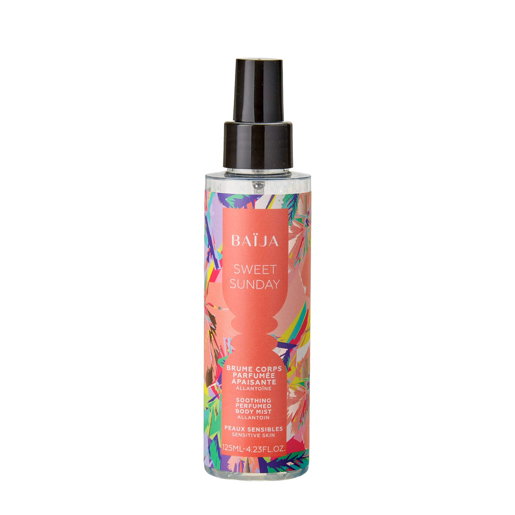 Packshot de la brume corps parfumée Sweet Sunday Baïja, soin parfumé apaisant pour peaux sensibles.